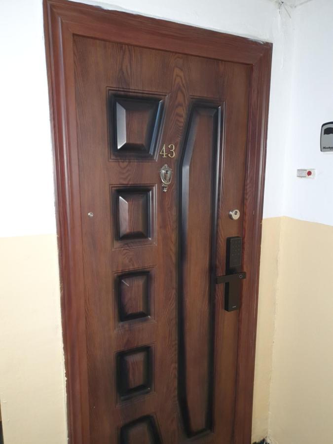 Zse Residence Констанца Екстериор снимка